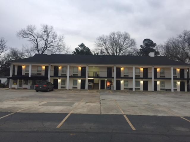 The Cullars Motel